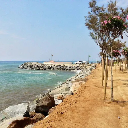 La Pineda 아파트 *